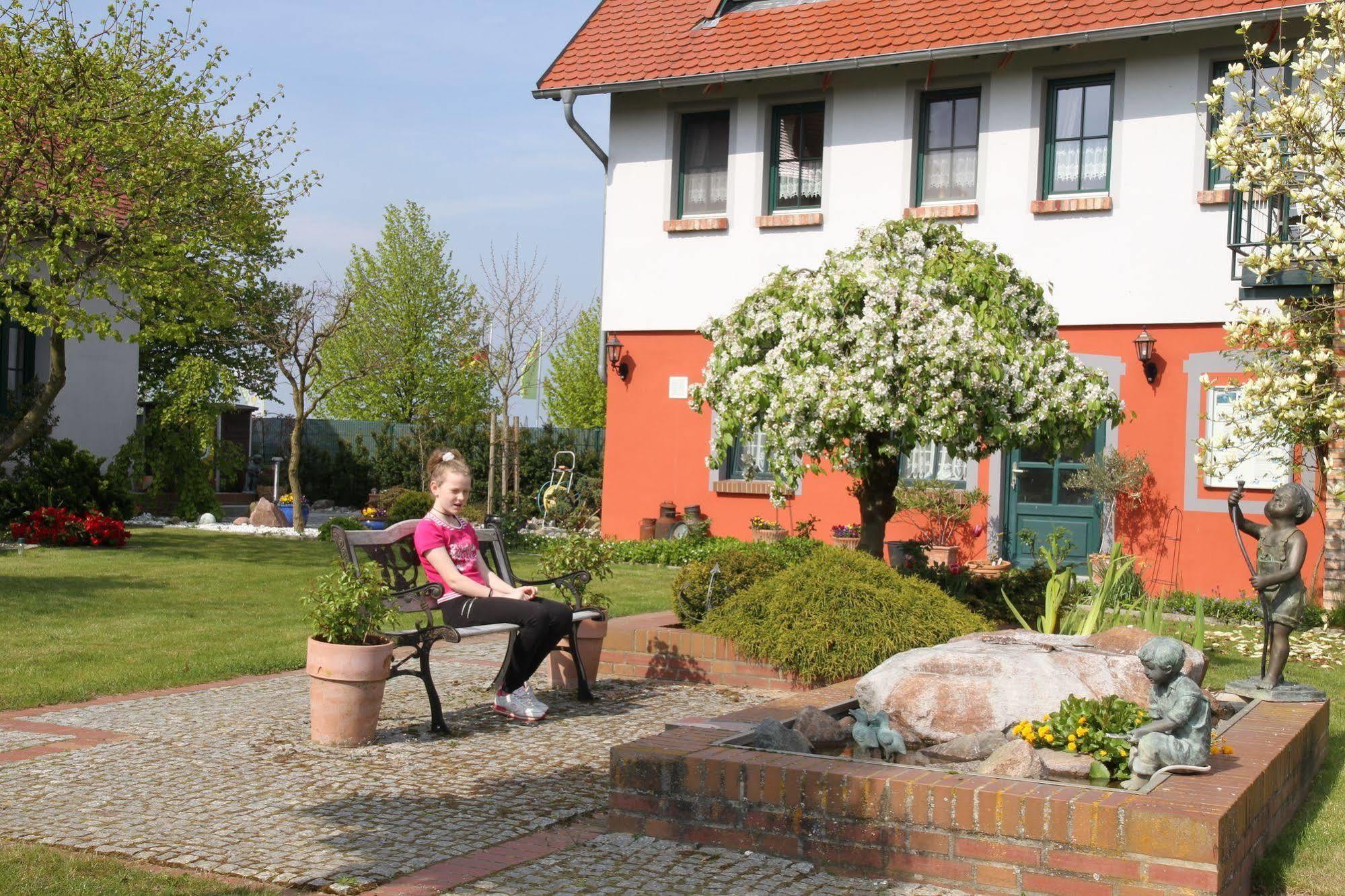 Ferienwohnanlage Alte Molkerei Apartment Rankwitz Exterior photo